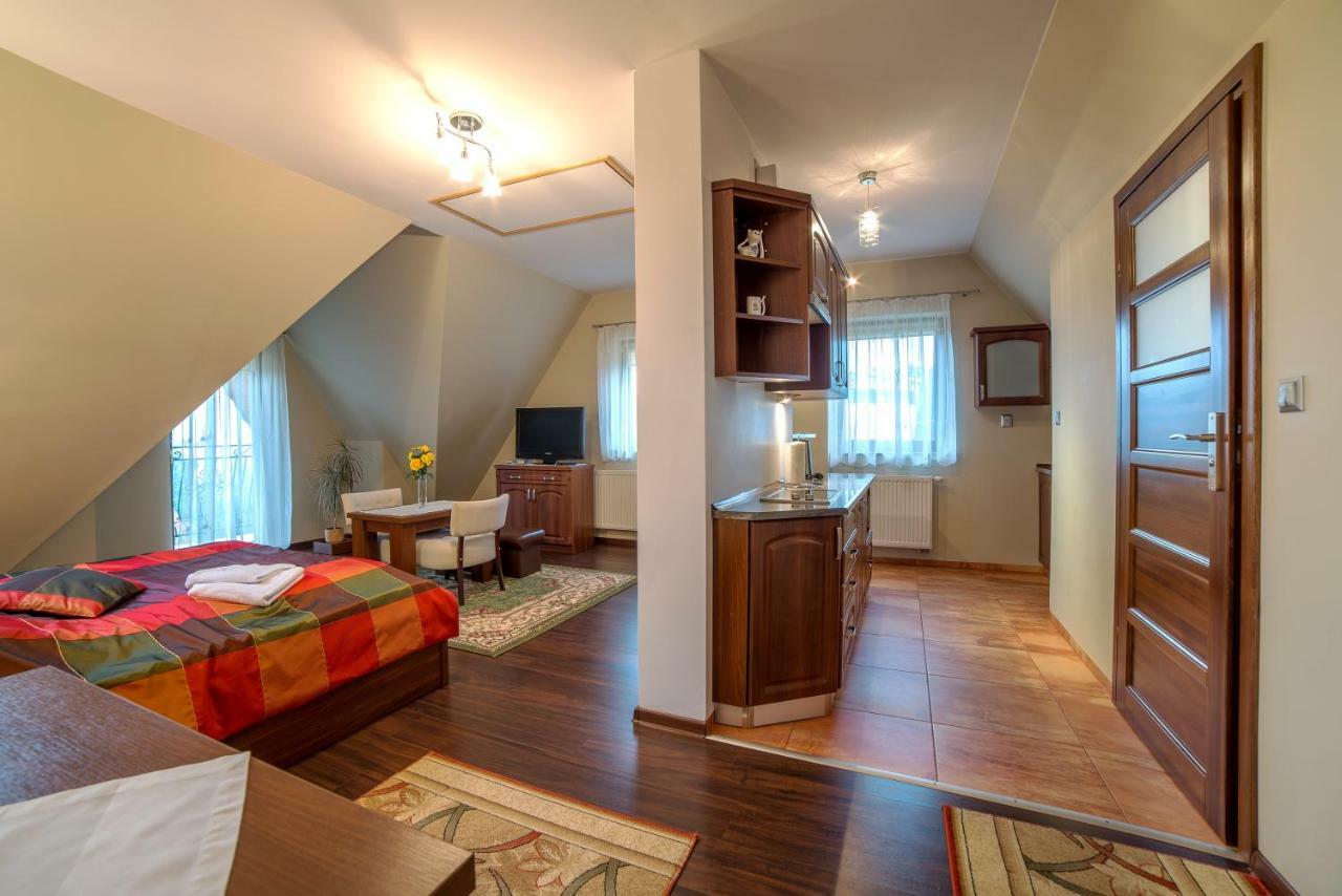 Janowka Apartment *