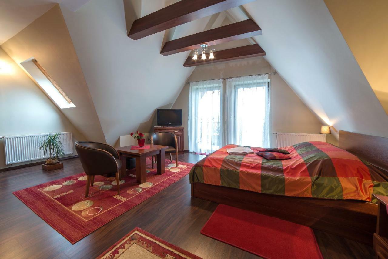Apartment Janowka *